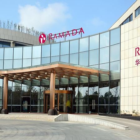 Hotel Ramada Nanjing Nanking Exterior foto